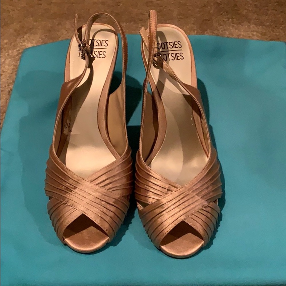 COPY - Gold heels